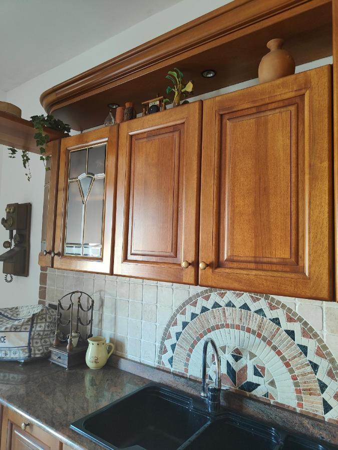 Lara'S House Apartment Верона Екстериор снимка