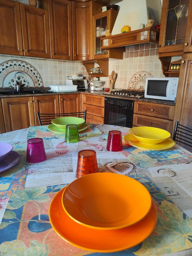 Lara'S House Apartment Верона Екстериор снимка