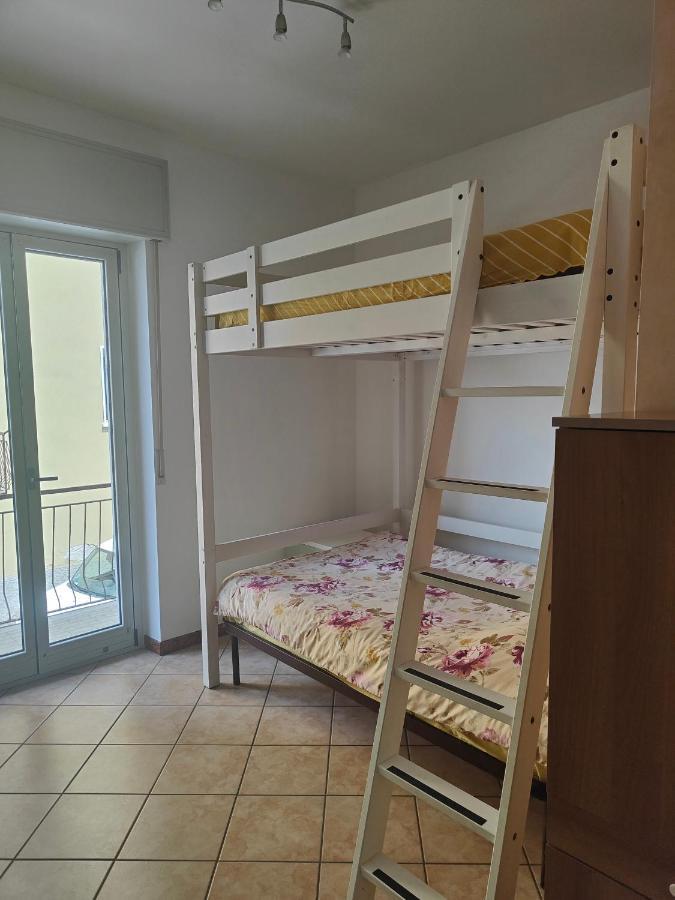 Lara'S House Apartment Верона Екстериор снимка